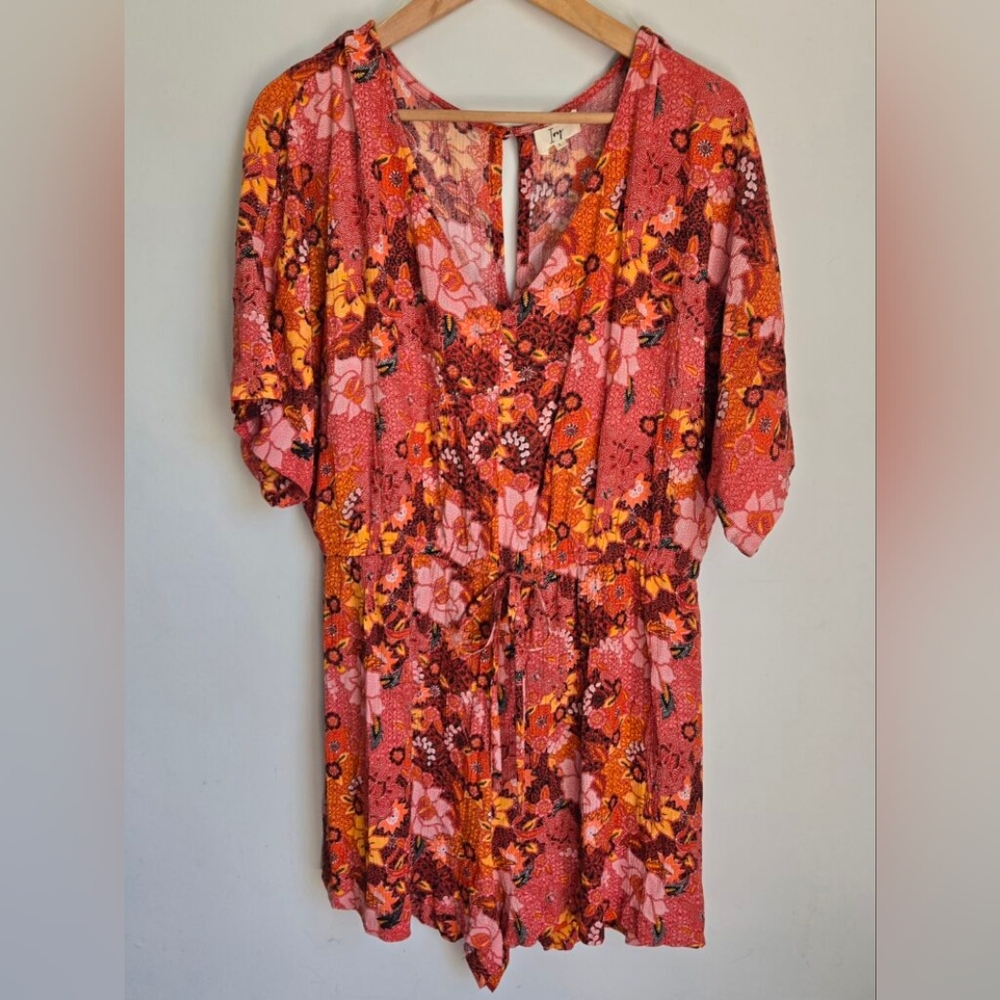 IVY Floral V-Neck Viscose Romper in Red and Orange